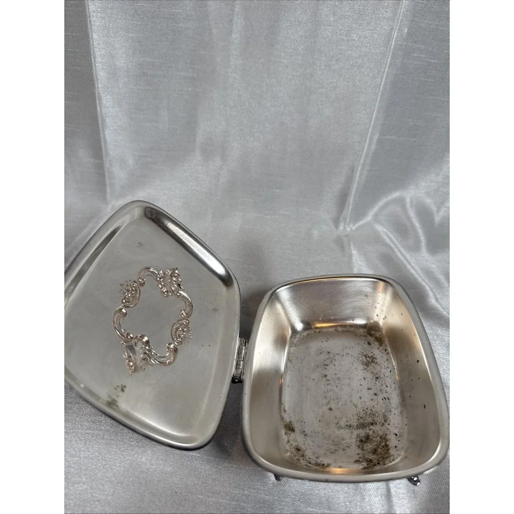 Wallace Silver Plated Hand Dust Pan‎ Wood Handle Ornate Floral Design